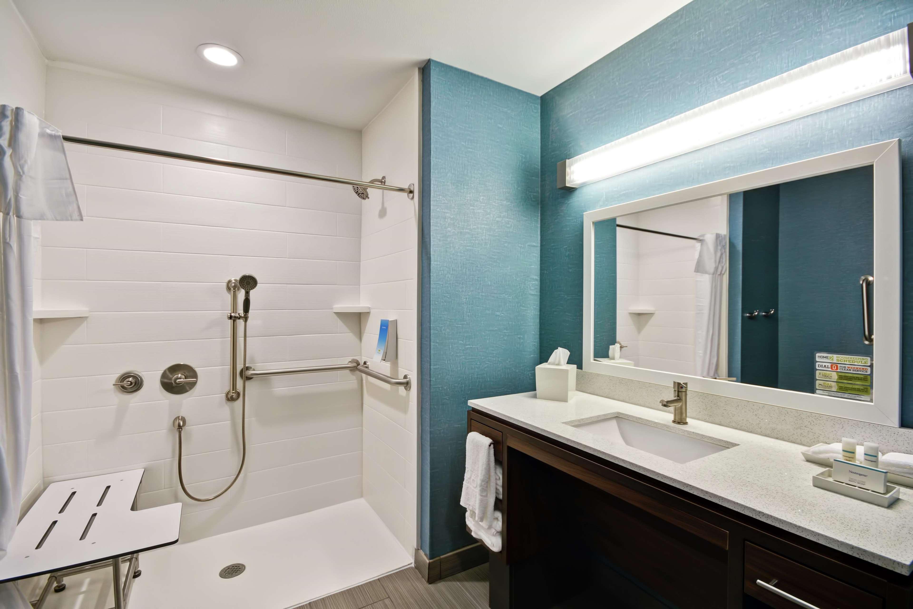Home2 Suites Pensacola I-10 At North Davis Hwy Esterno foto