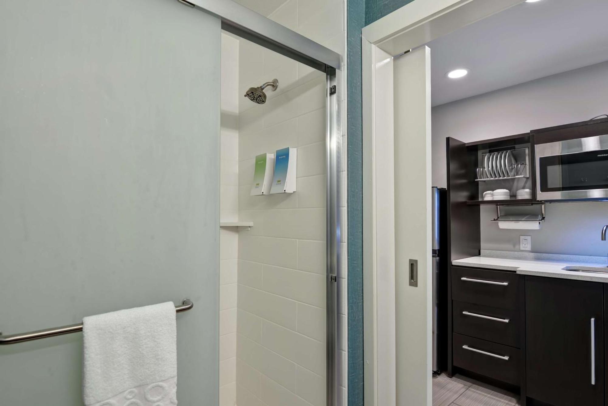 Home2 Suites Pensacola I-10 At North Davis Hwy Esterno foto