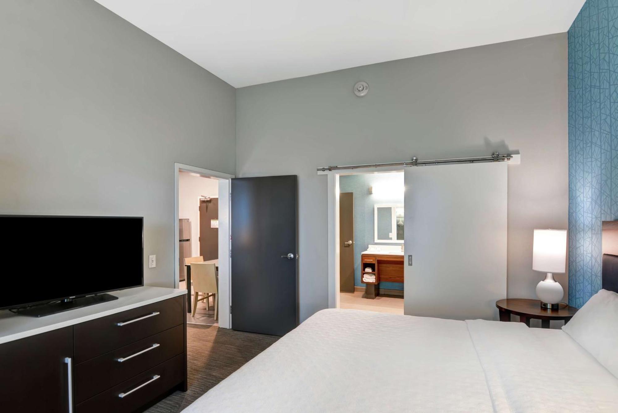 Home2 Suites Pensacola I-10 At North Davis Hwy Esterno foto