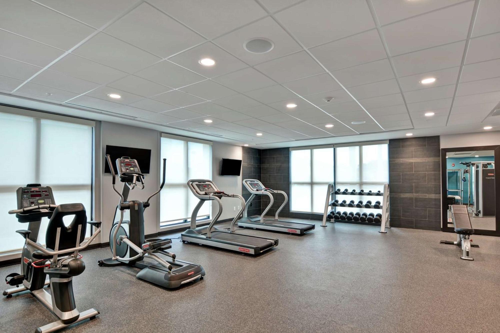 Home2 Suites Pensacola I-10 At North Davis Hwy Esterno foto