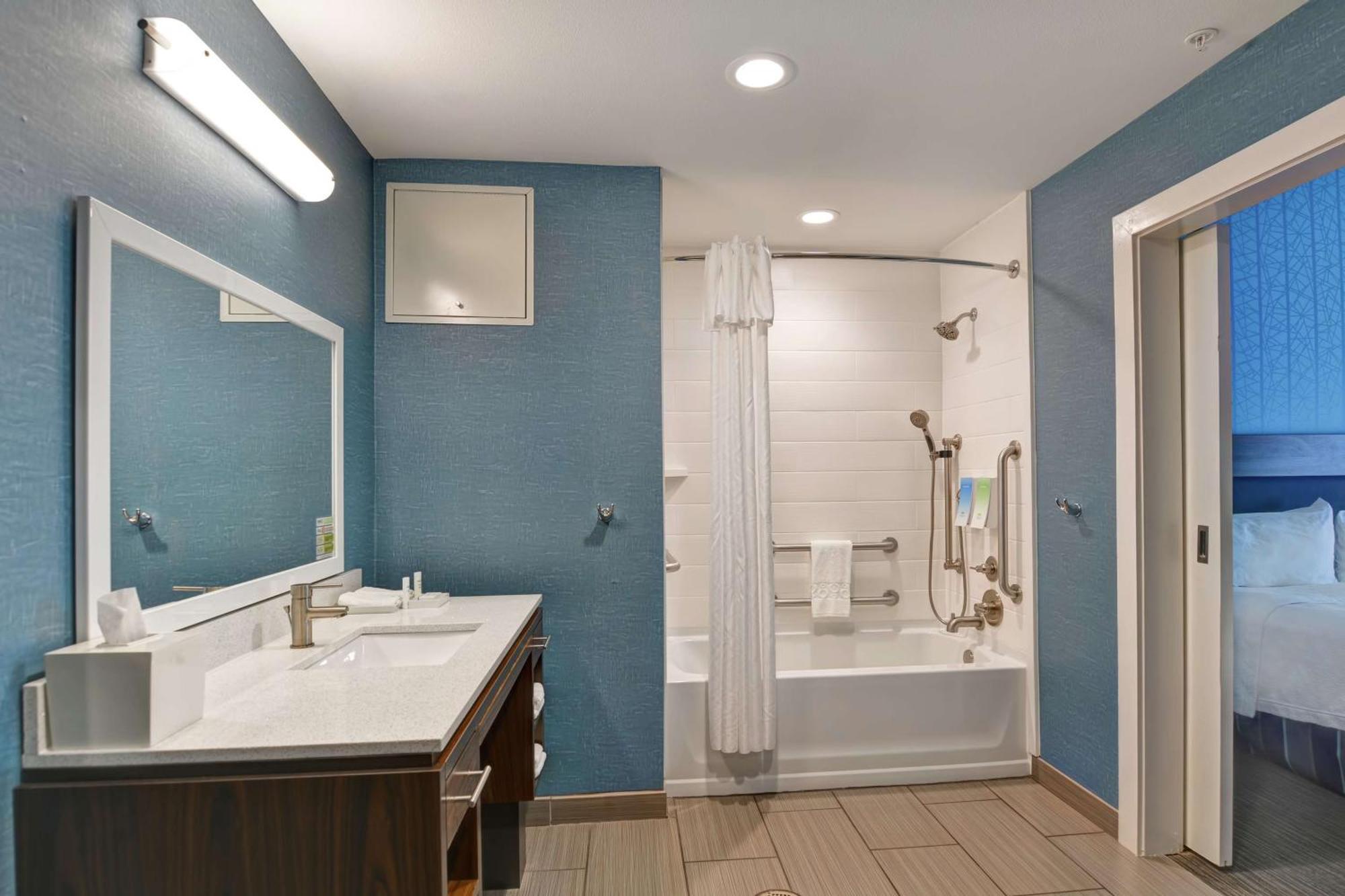 Home2 Suites Pensacola I-10 At North Davis Hwy Esterno foto