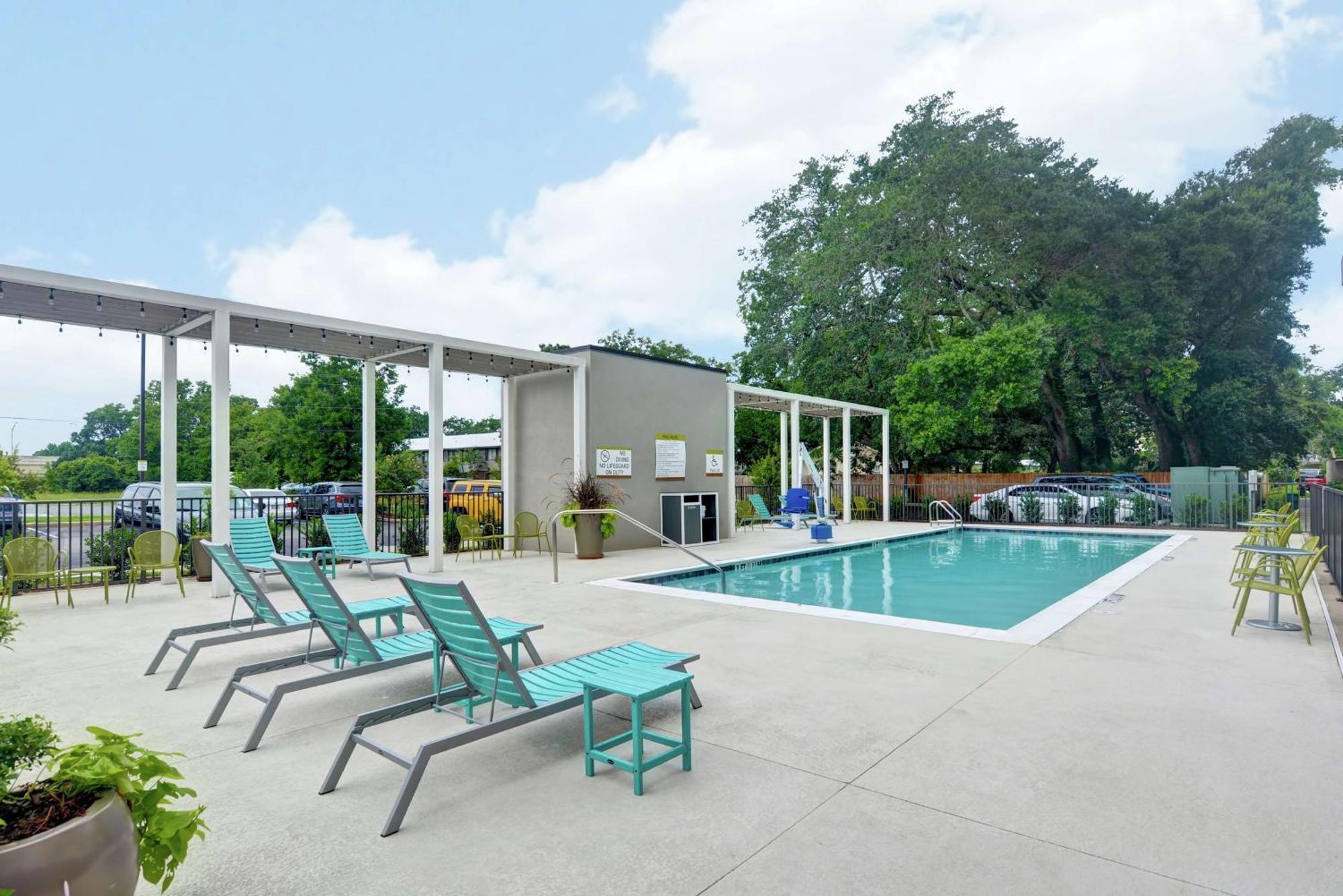 Home2 Suites Pensacola I-10 At North Davis Hwy Esterno foto